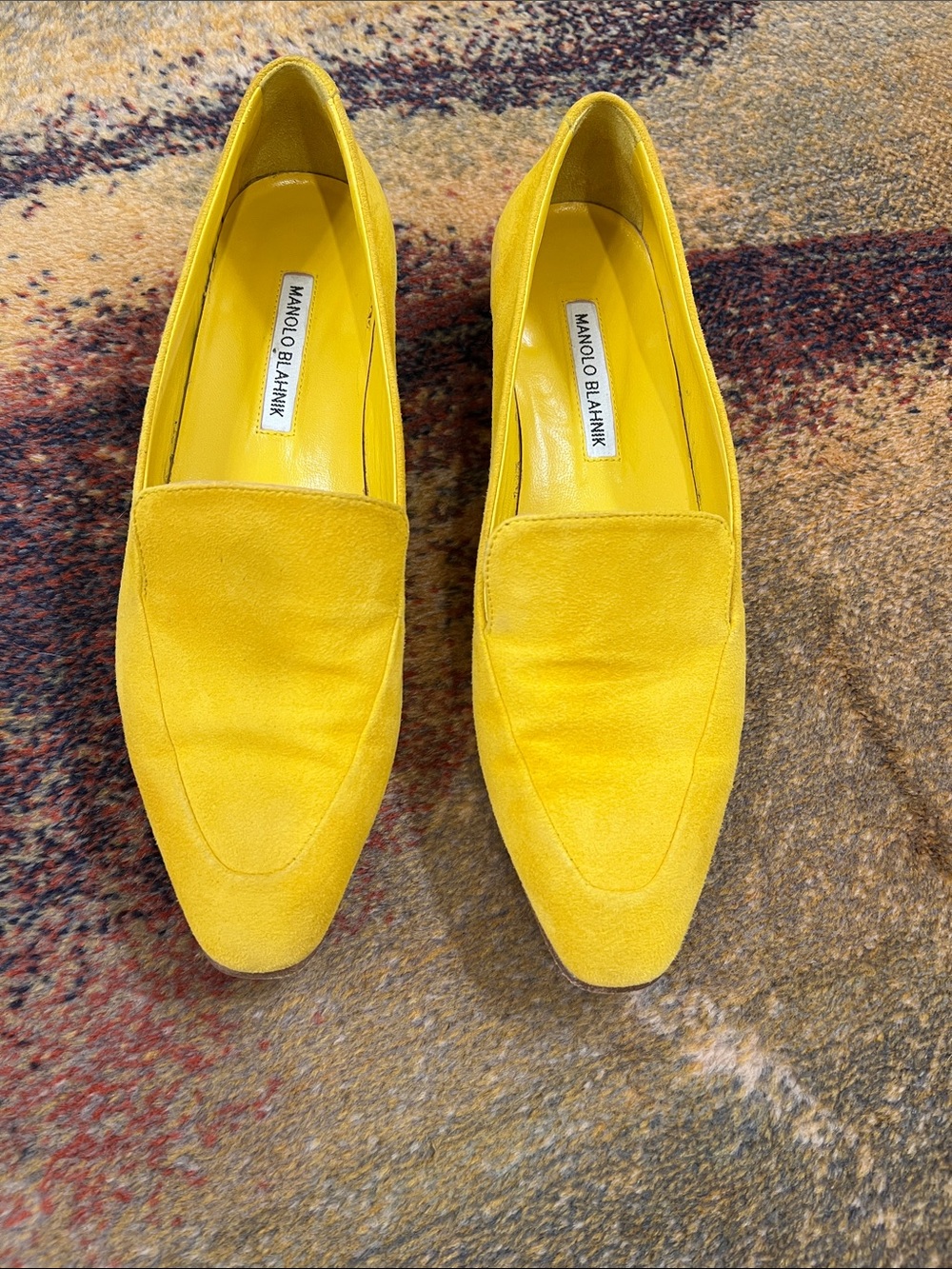 Manolo Blahnik yellow suede loafers Sz 39